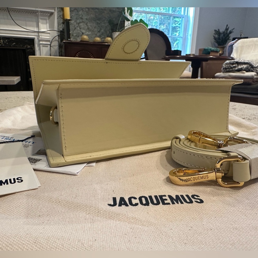 NWT + COA Jacquemus Le GRAND Bambino Satchel Ivory w Gold Accents - Picture 11 of 14